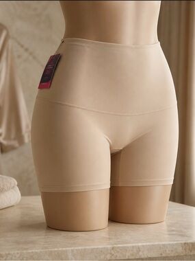 NWT Plus Size 3x Tan Seamless Shapewear for Intimates